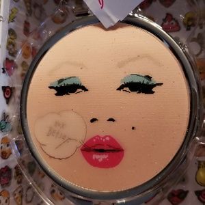 Betsy Johnson Mirror Compact NWT